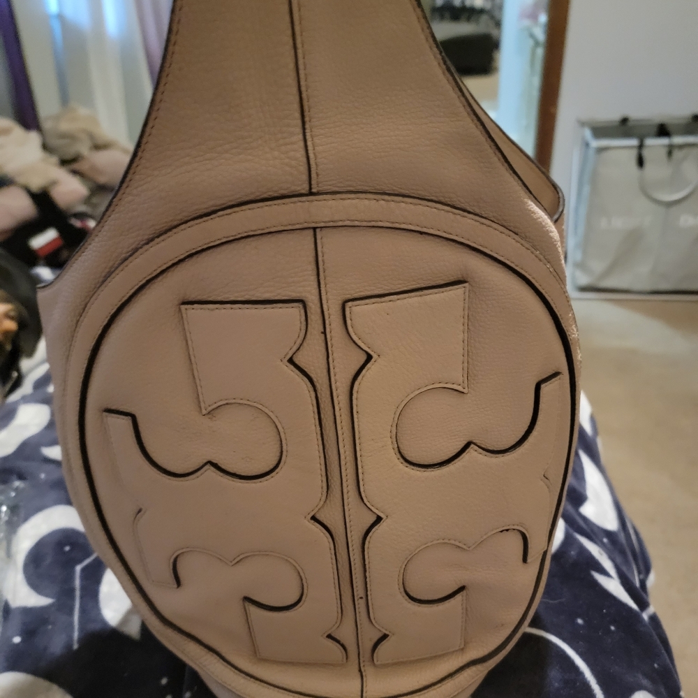 Tory Burch all T leather bag